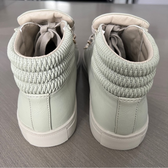 Glorious Gangsta Mid Top Sneakers - Picture 3 of 4